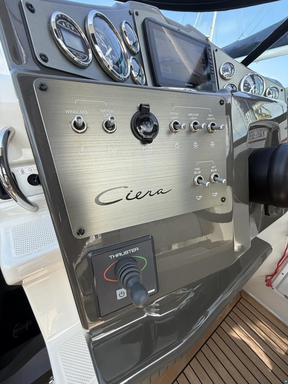 Bayliner Ciera 8