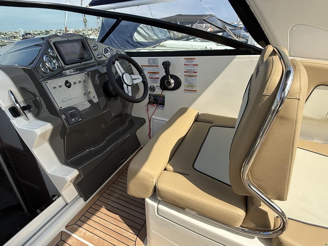 Bayliner Ciera 8