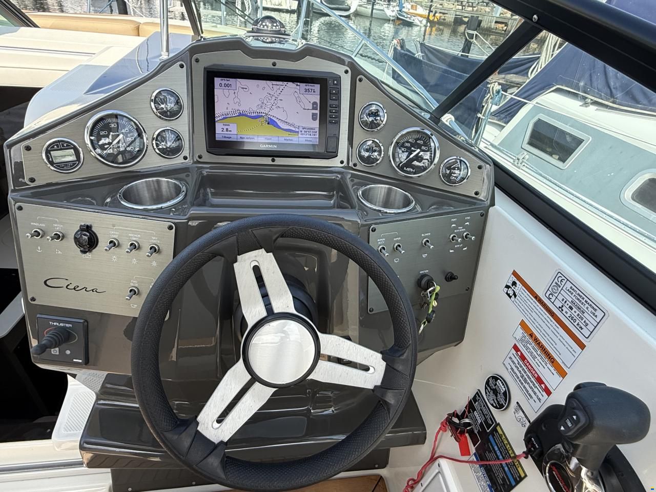 Bayliner Ciera 8