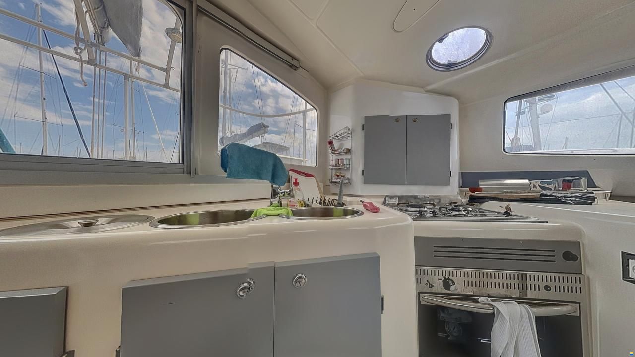 Fountaine Pajot Lavezzi 40
