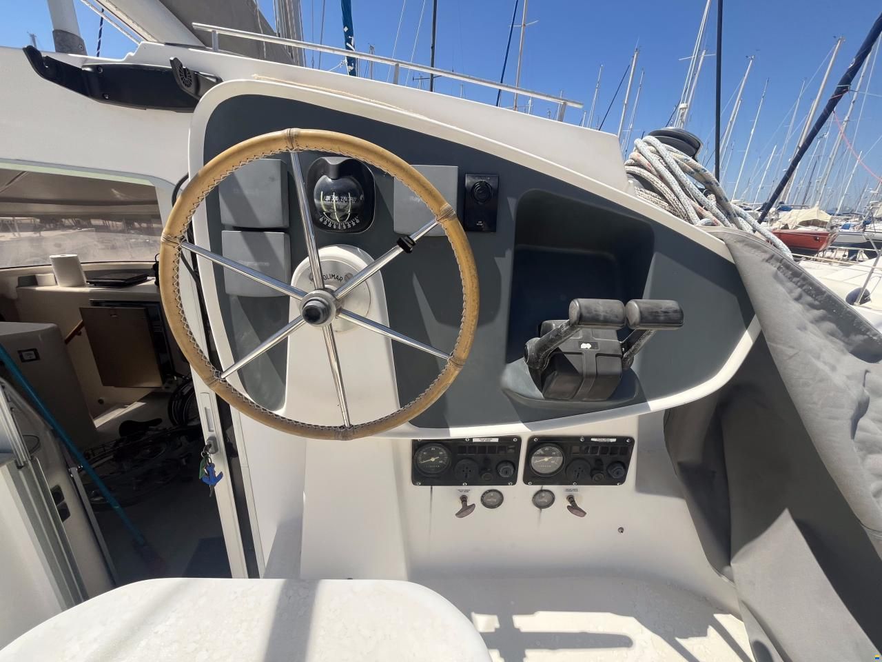 Fountaine Pajot Lavezzi 40