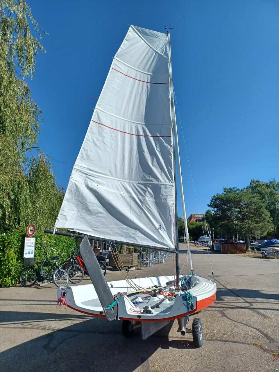 Finot Conq Albatros 430