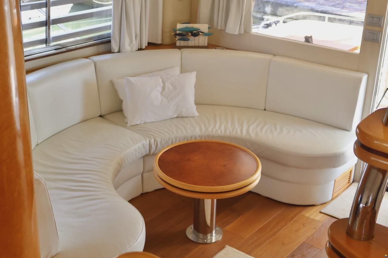 Fairline Squadron 62