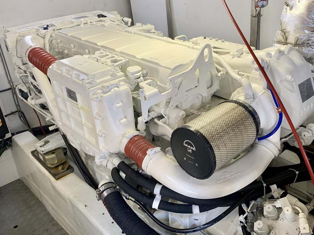 Fairline Squadron 62