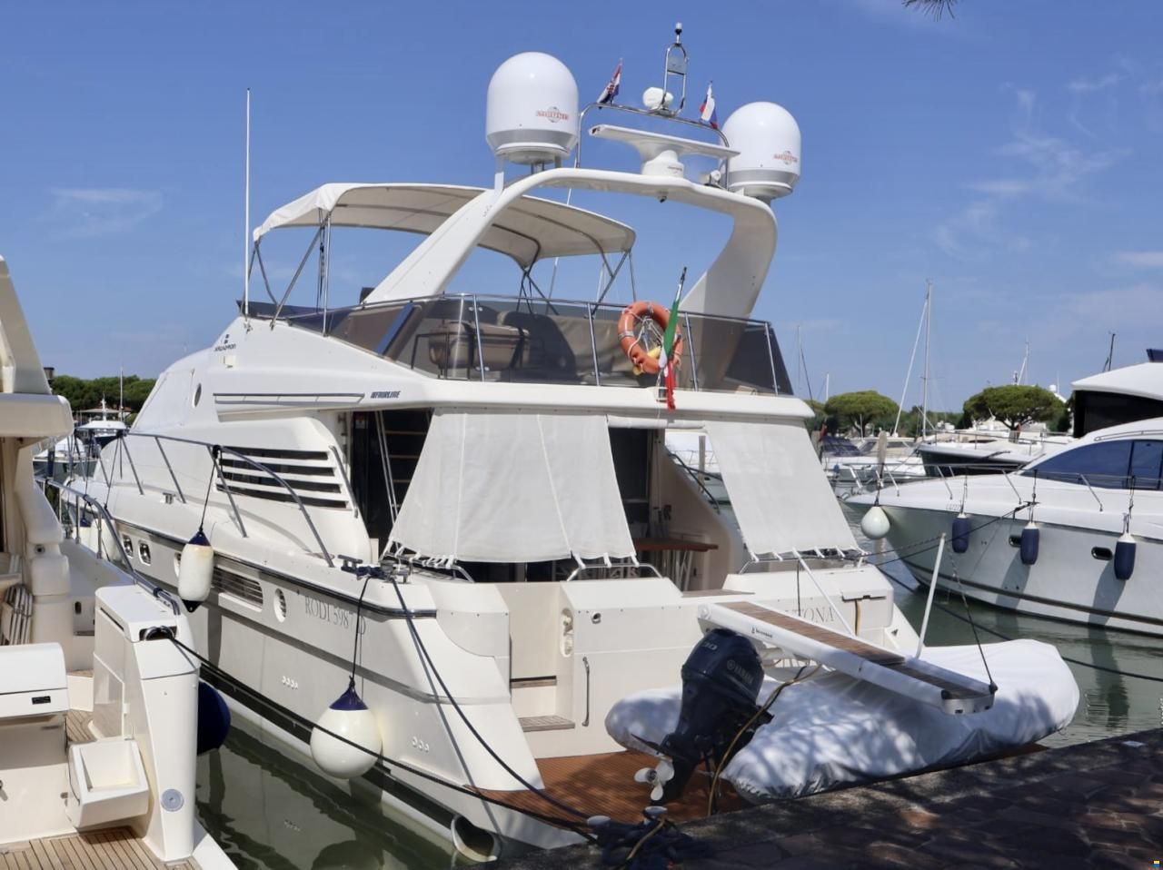 Fairline Squadron 62