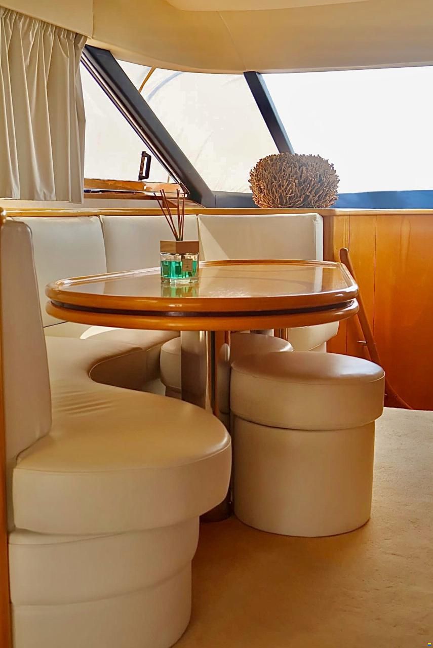 Fairline Squadron 62