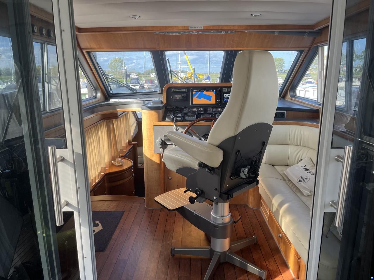 Pacific Allure 155