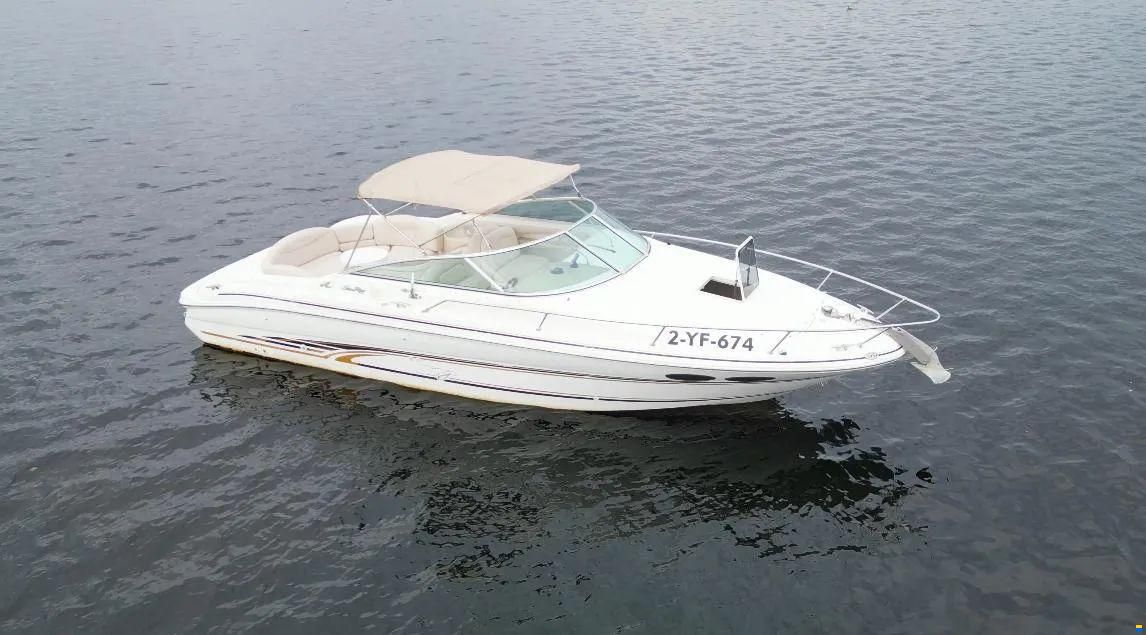 Sea Ray 280 SunSport Cuddy Cabin