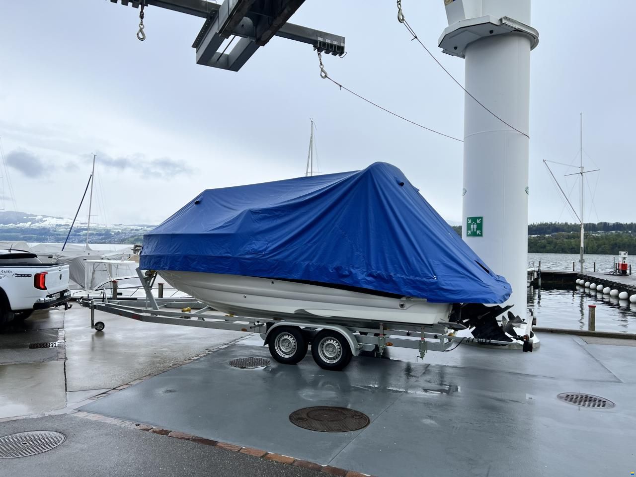 Crownline 230 CCR / 236 SC