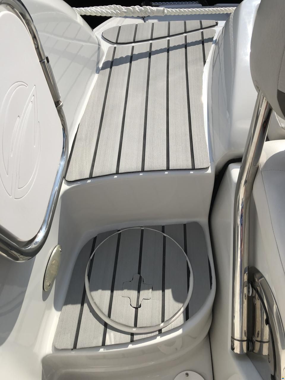 Crownline 230 CCR / 236 SC