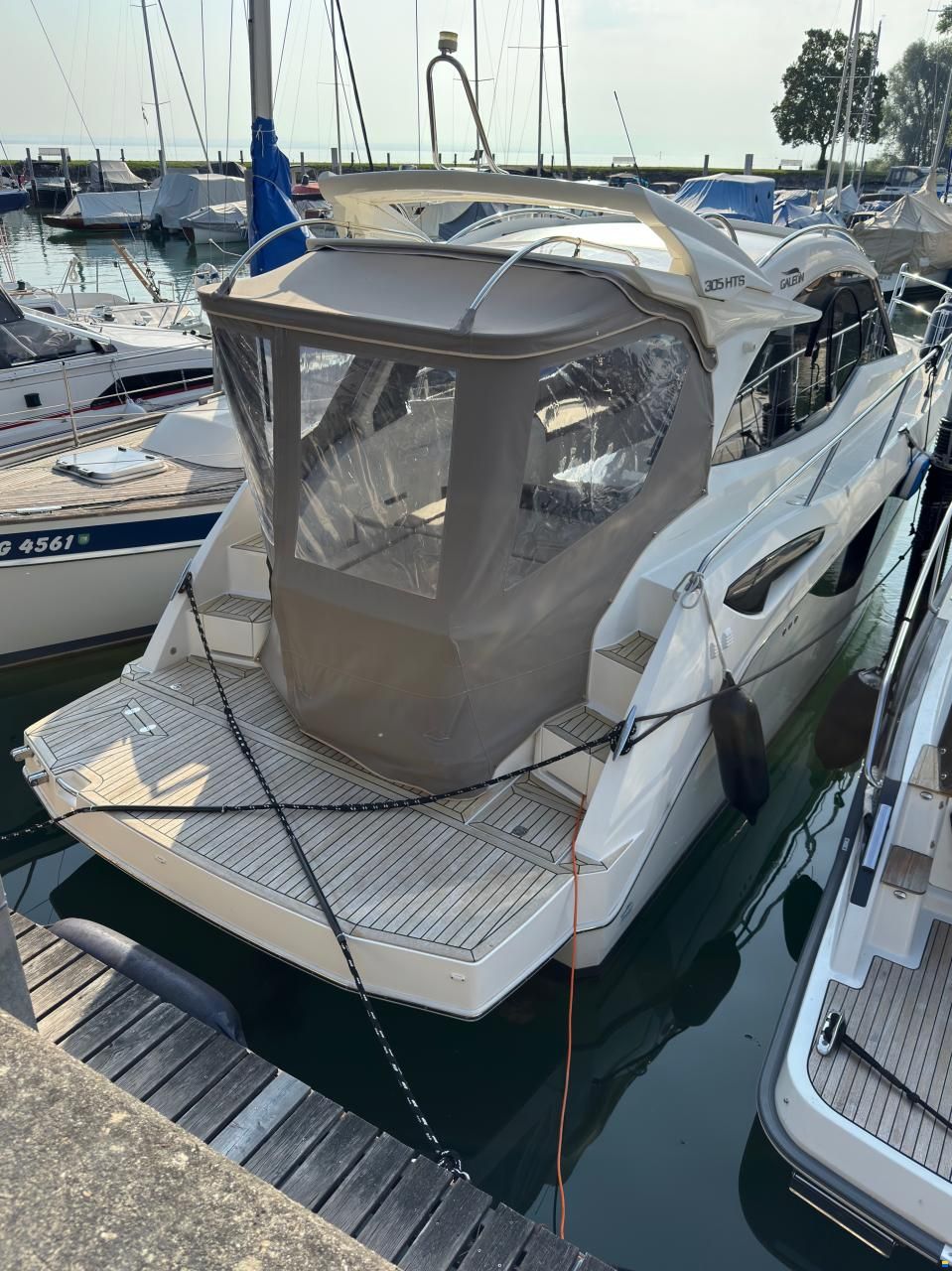 Galeon 305 HTS