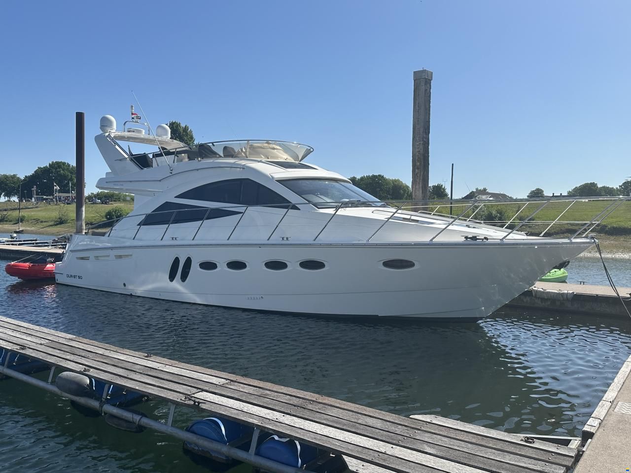Sealine T50