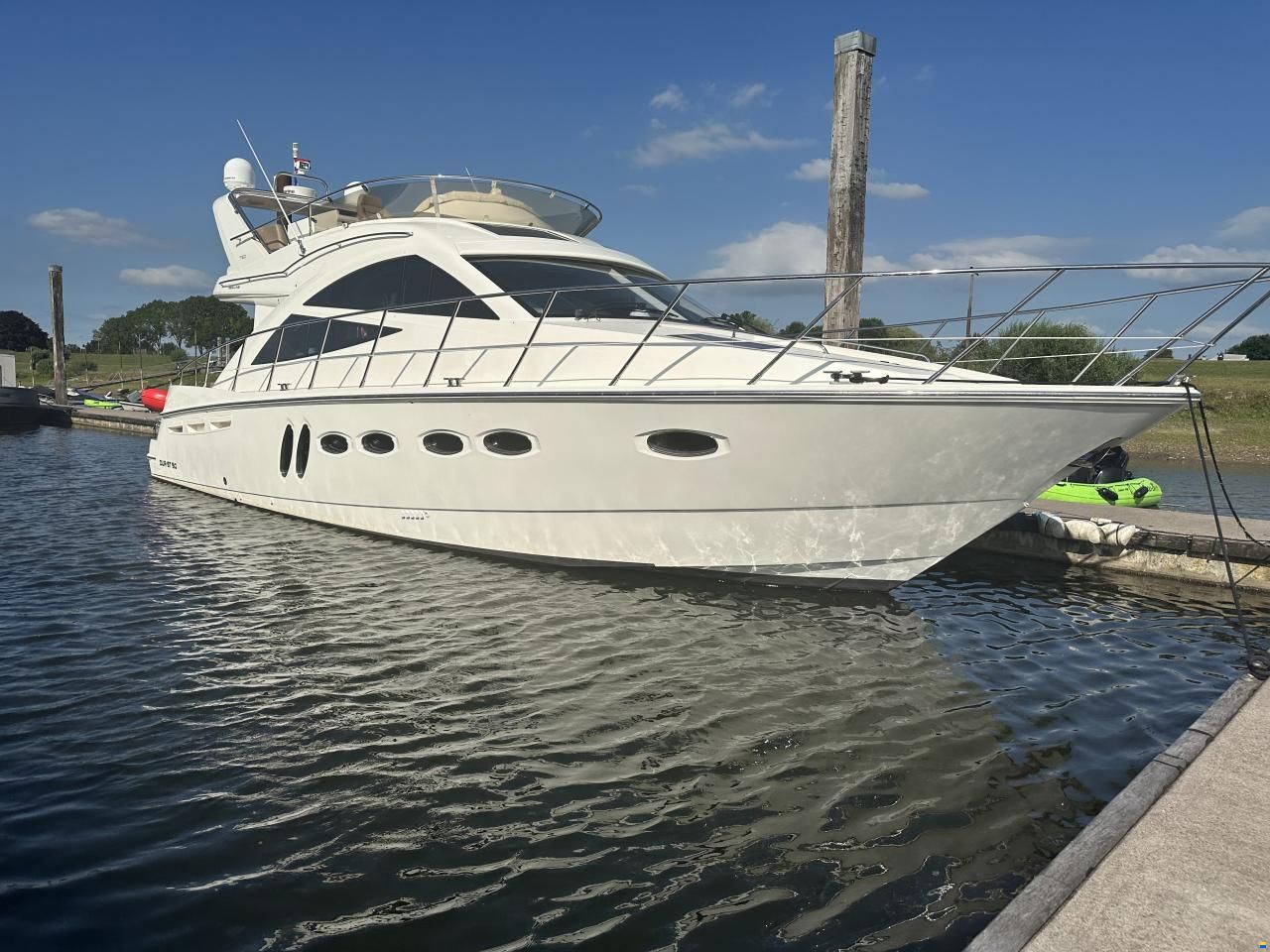 Sealine T50