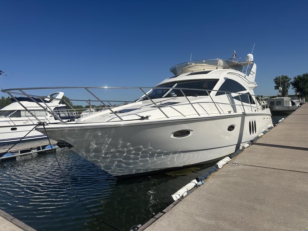 Sealine T50