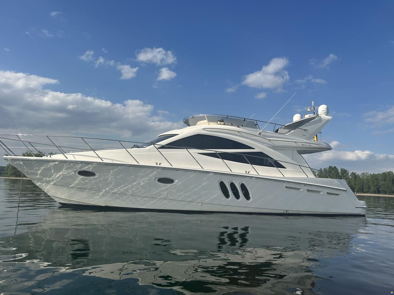 Sealine T50