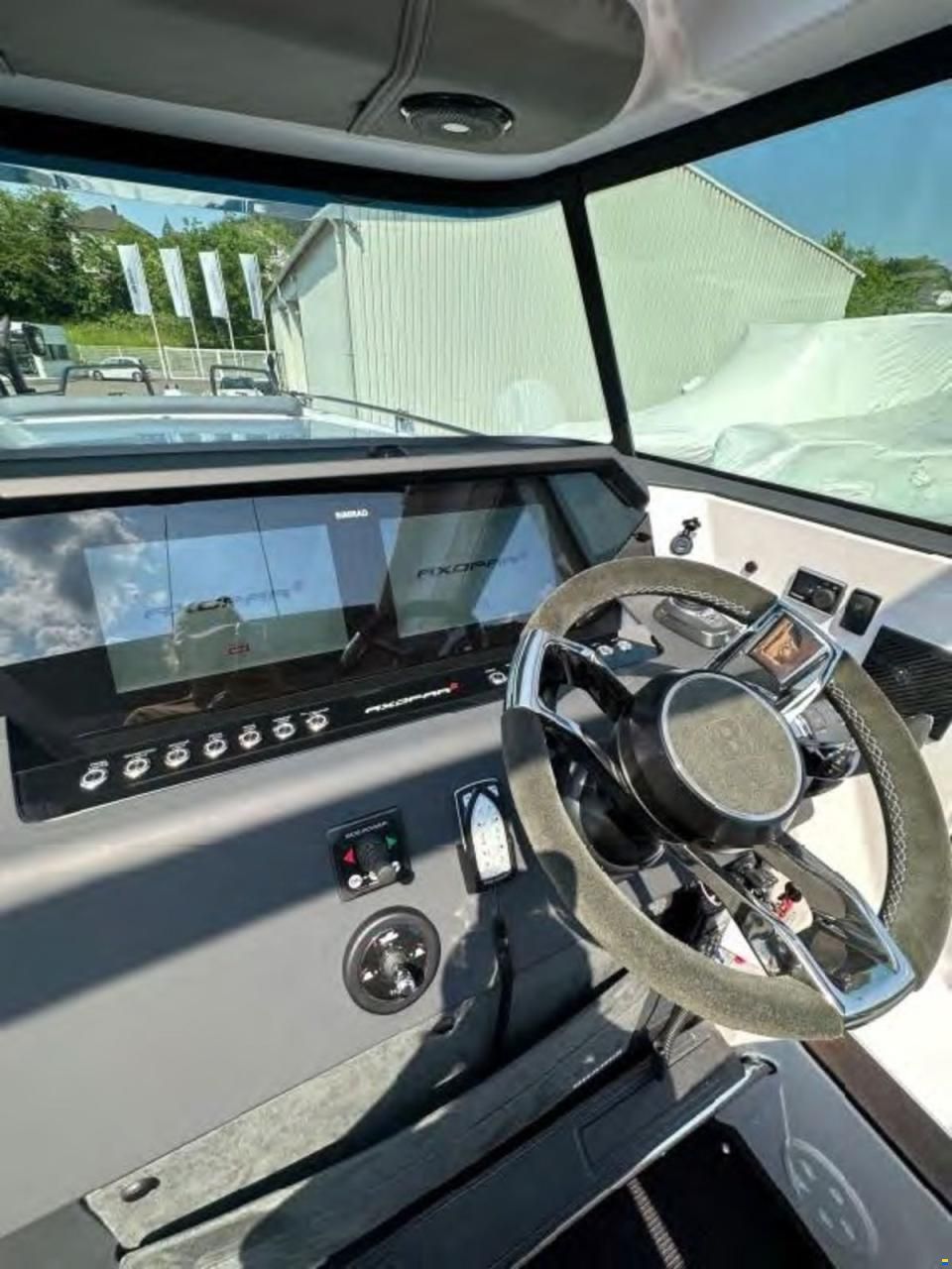 Axopar 37 Cross Cabin BRABUS Line