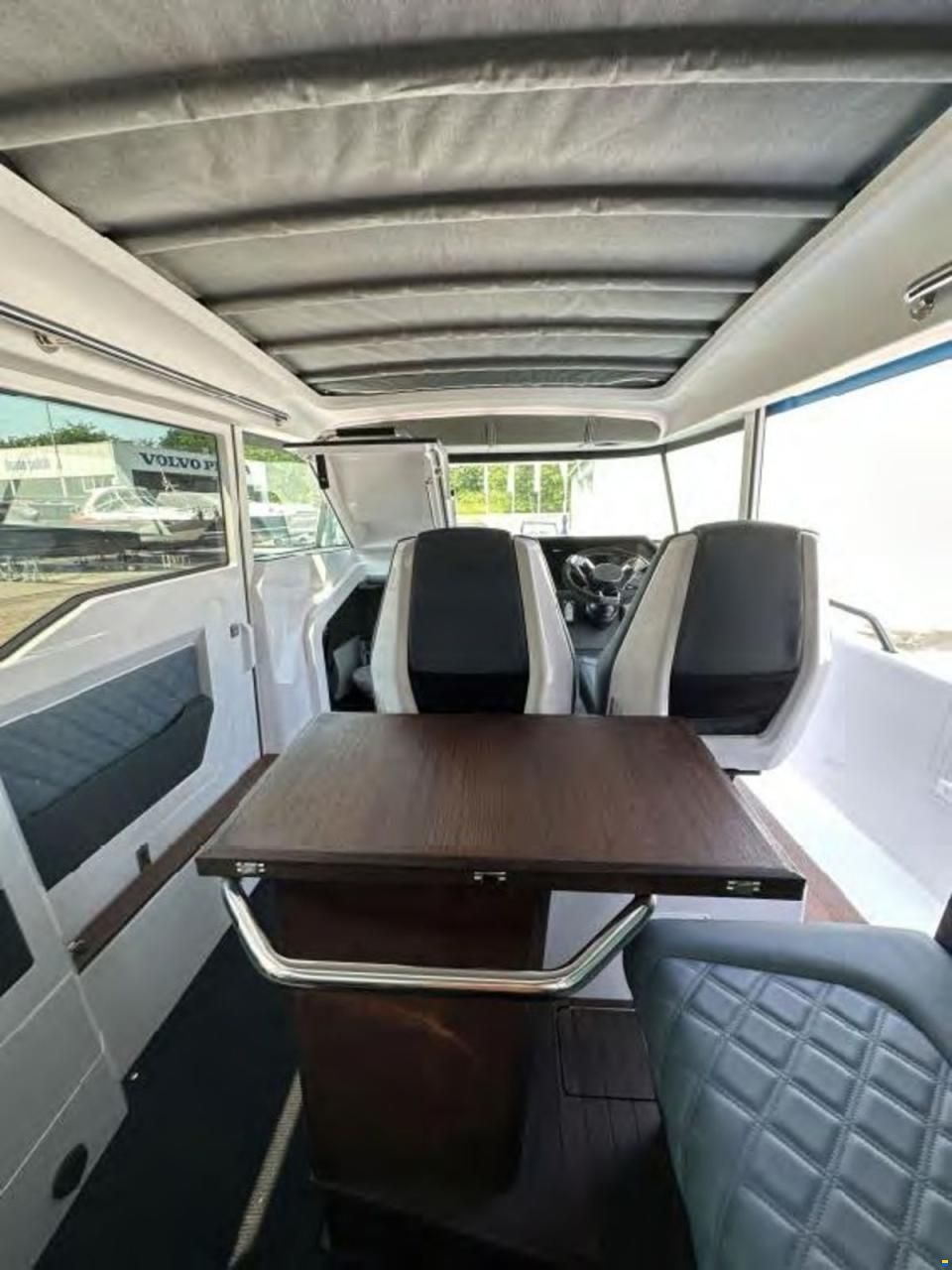 Axopar 37 Cross Cabin BRABUS Line