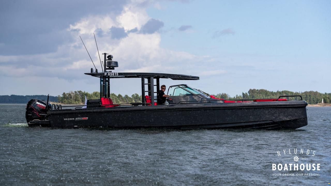 Axopar Brabus Shadow 800
