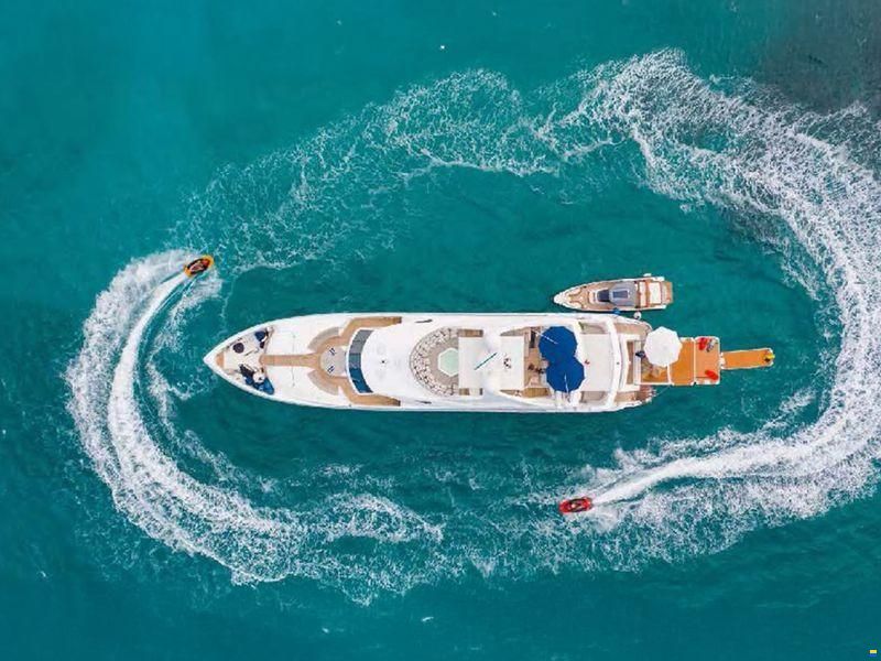 Sunseeker 37 Metre Yacht