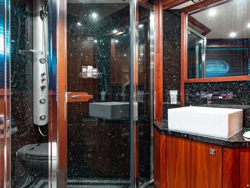 Sunseeker 37 Metre Yacht