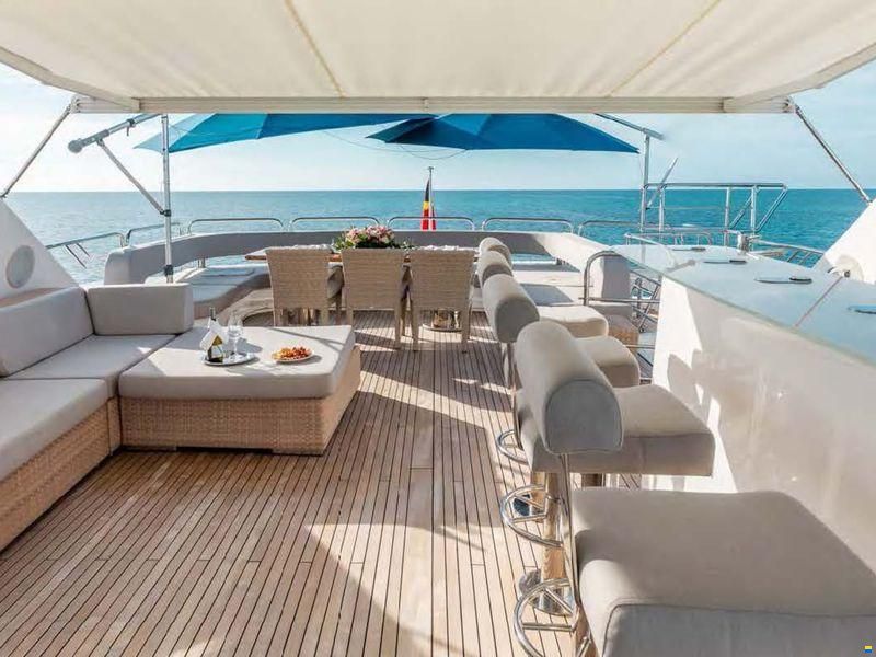 Sunseeker 37 Metre Yacht