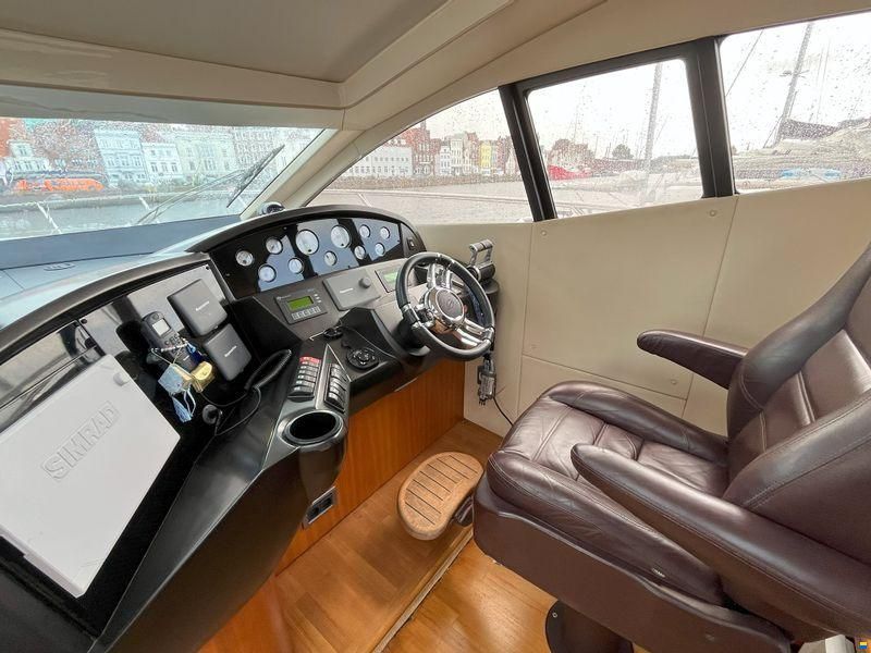 Sunseeker Predator 52