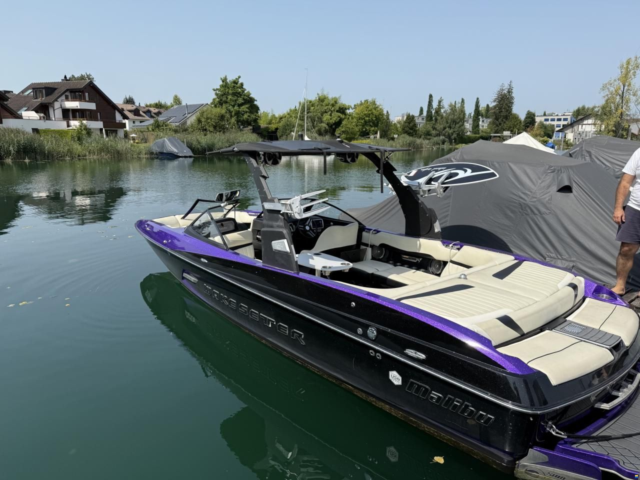 Malibu Wakesetter 24 MXZ