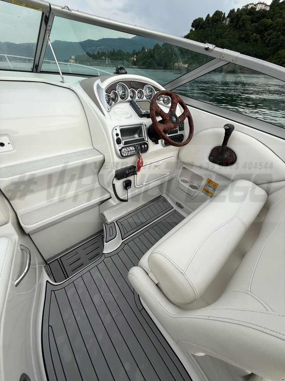 Crownline 270 CR