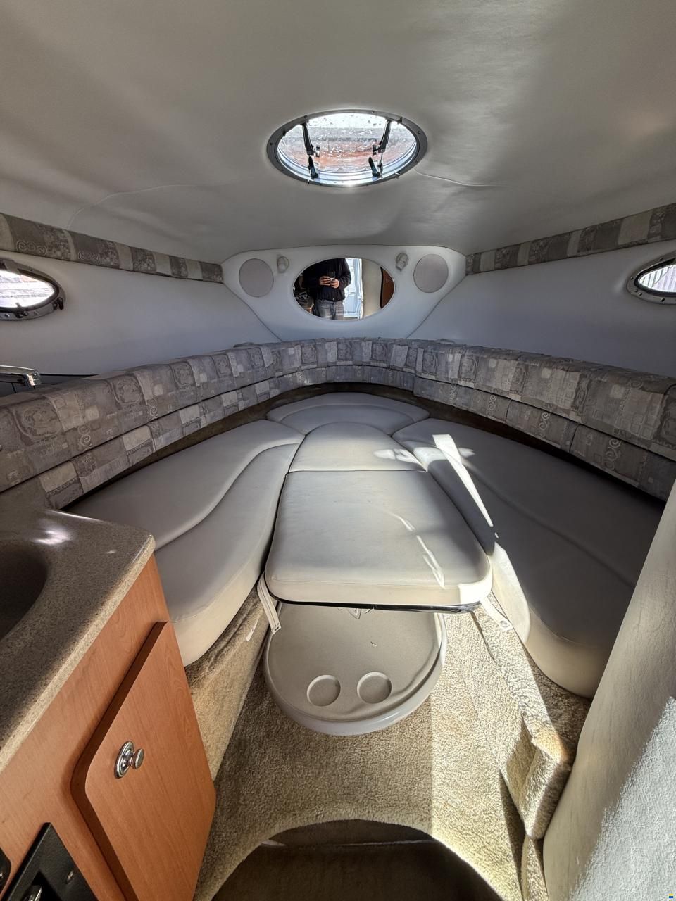 Crownline 270 CR