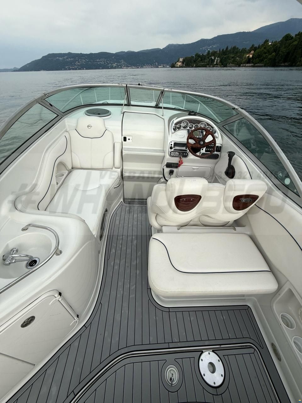 Crownline 270 CR