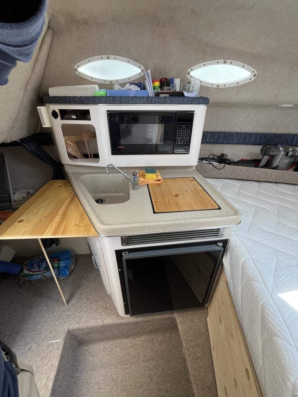 Wellcraft Martinique 2400