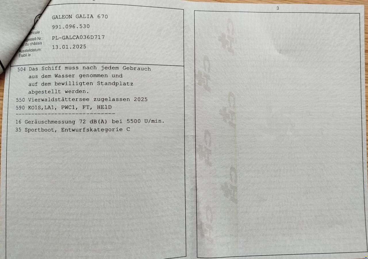 Galia 670 Middle Cabin