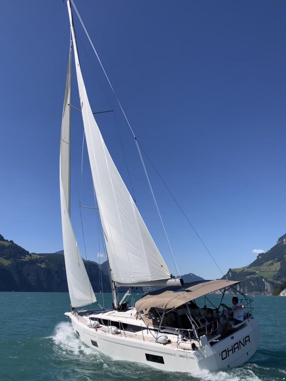 Bavaria C38