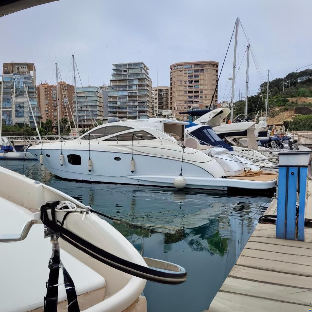 Astondoa 53 Open