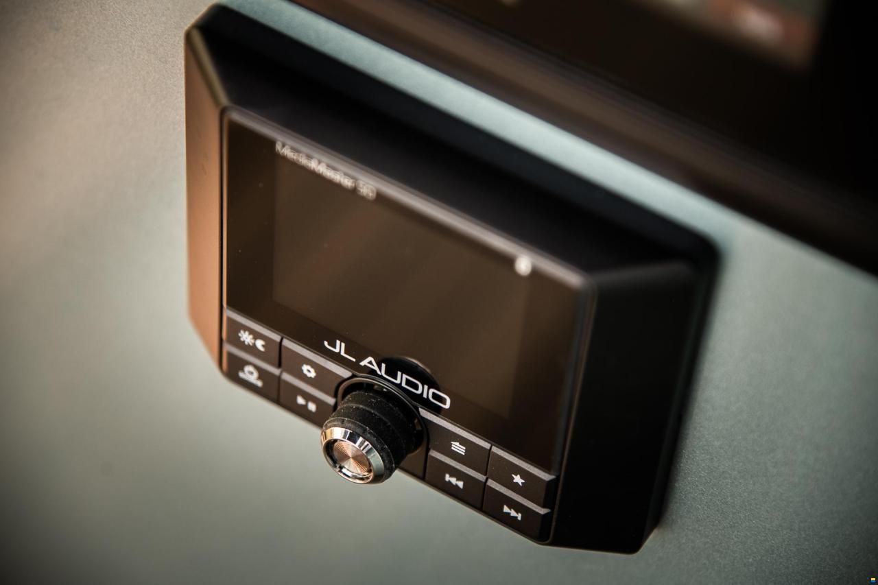 Ganz Boats Ovation 7.6 Cabin