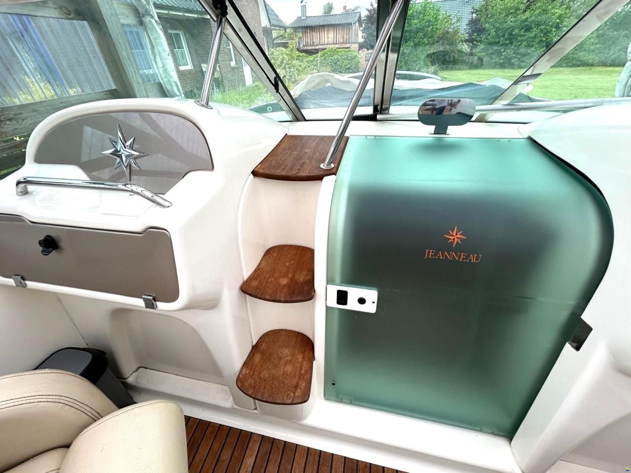 Jeanneau Runabout 755