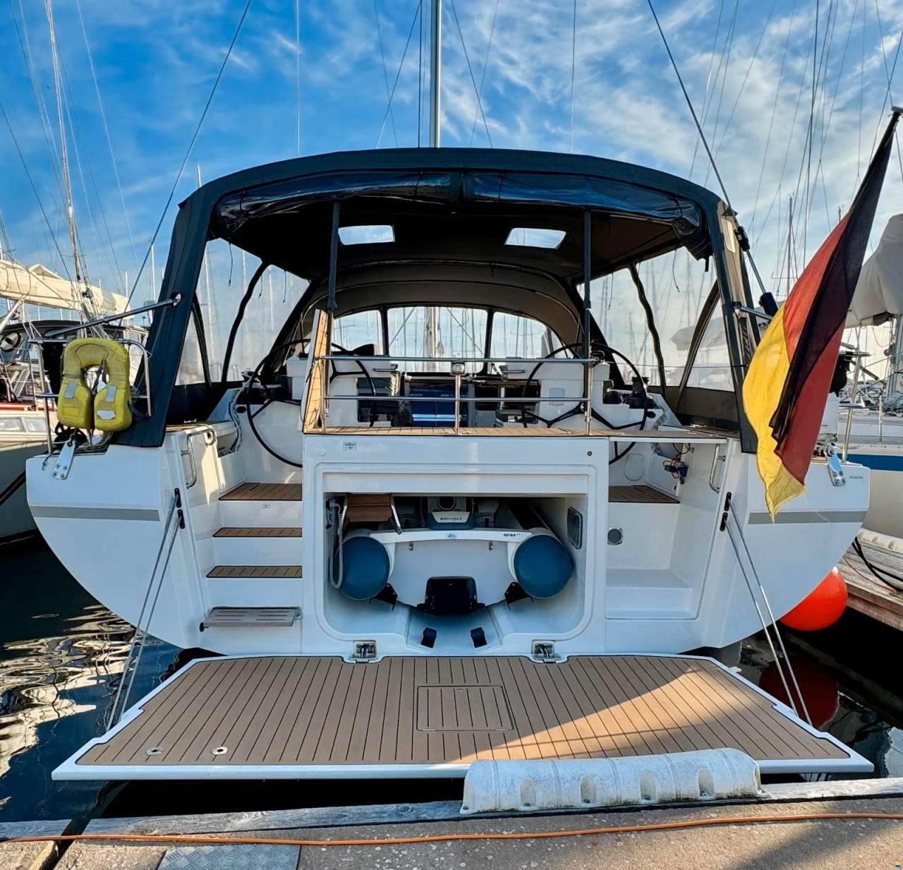 Bavaria C 57