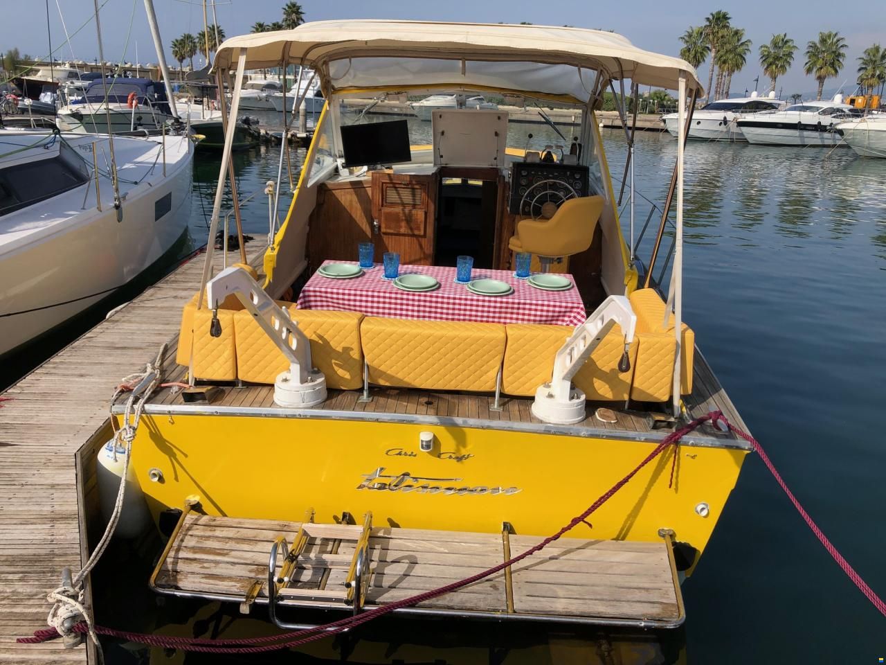 Chris Craft Catalina 28