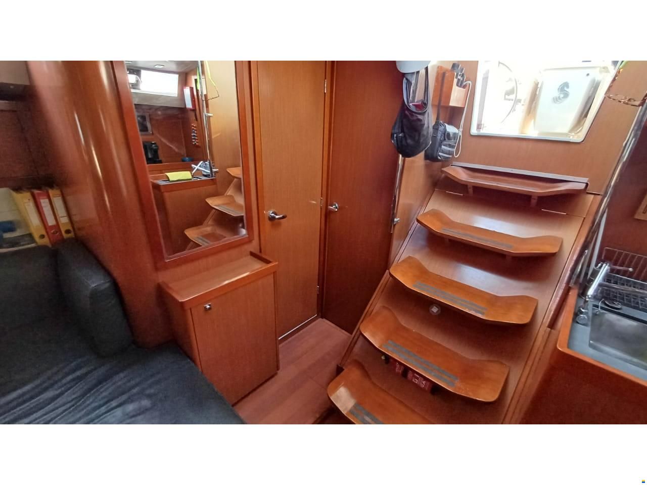 Beneteau Oceanis 48