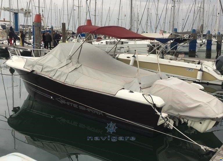 Kelt WHITE SHARK 248 SUNDECK