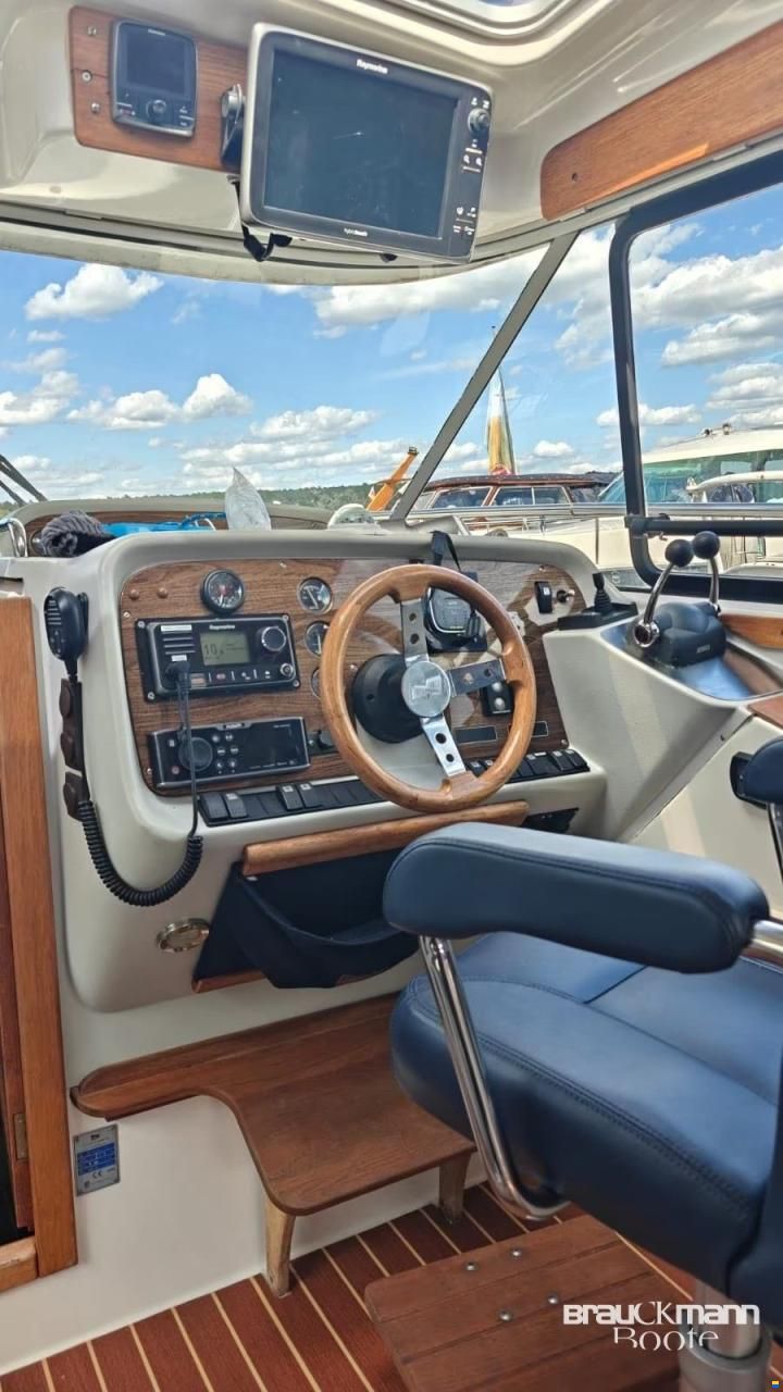 Nimbus (SE) Nova 33 HT