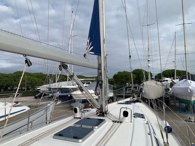Bavaria 42
