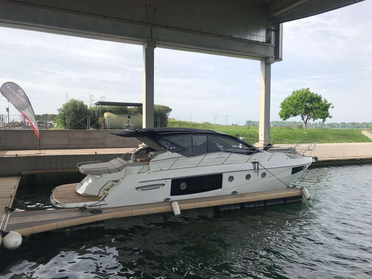 Cranchi M 44 HT