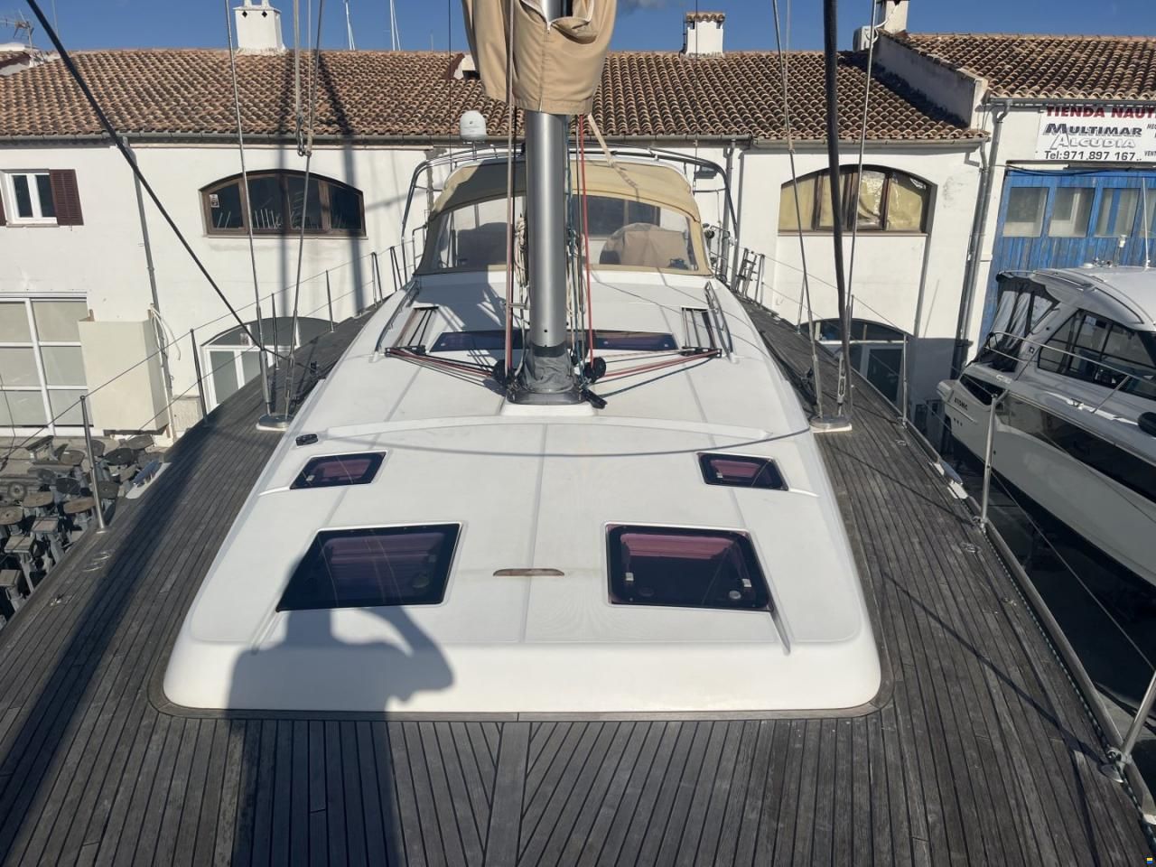 Beneteau Segelyacht Beneteau Oceanis 58