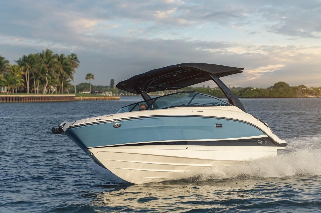 Sea Ray SLX 260 Europe