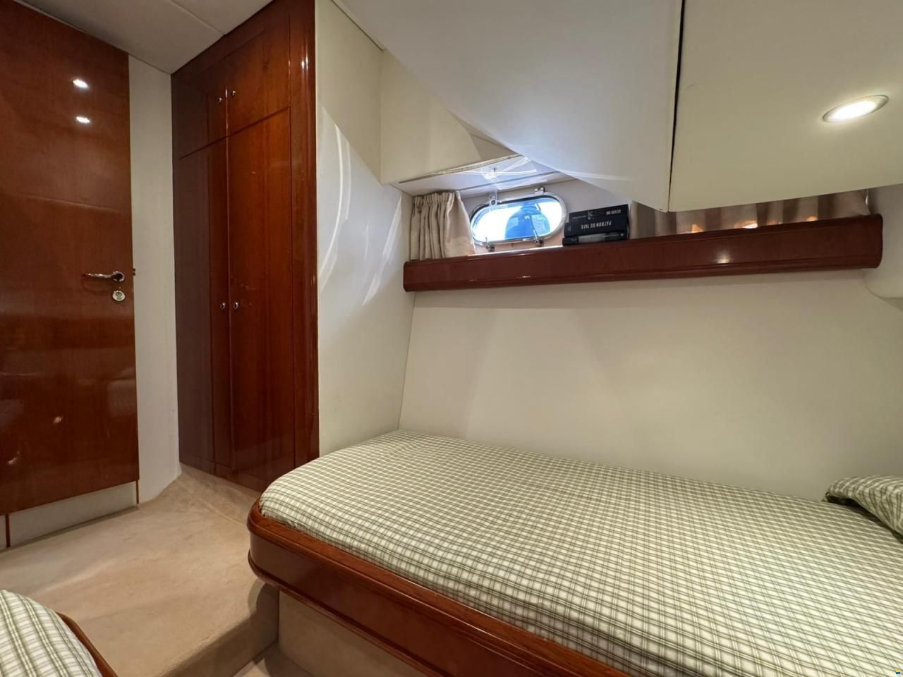 Fairline Squadron 59