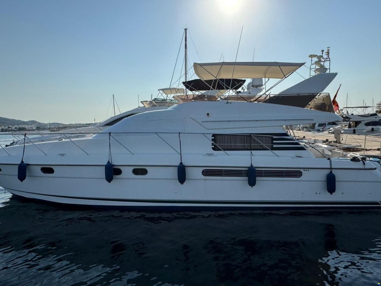 Fairline Squadron 59