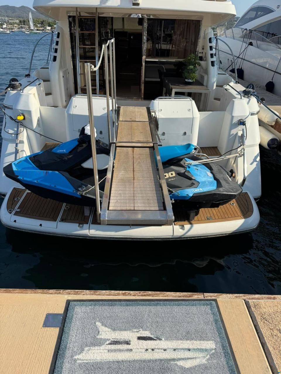 Fairline Squadron 59