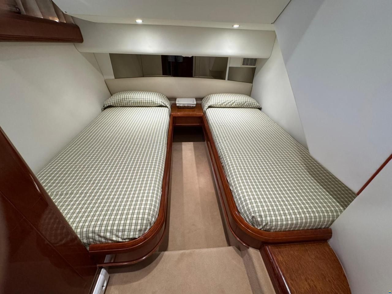 Fairline Squadron 59