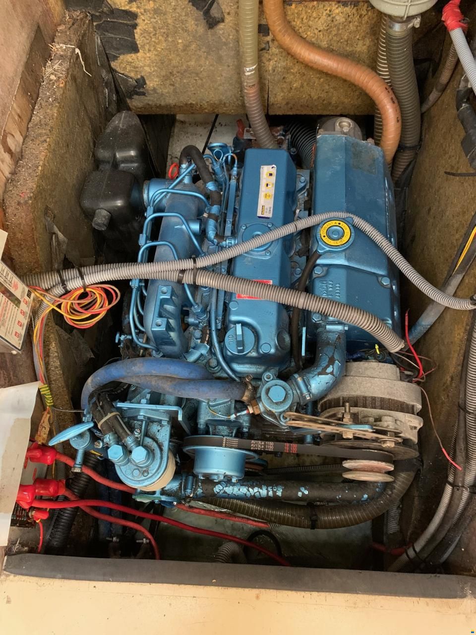 AB Marine Equinox452